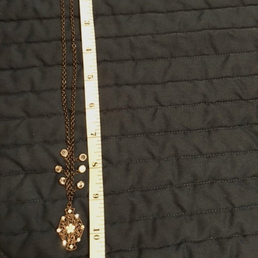 Necklace Black/Gray metal with clear glass